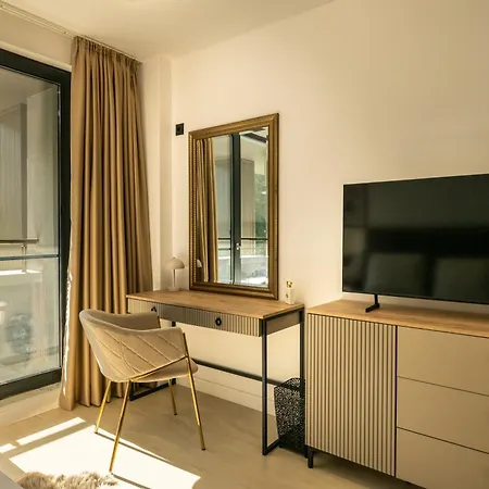 Διαμέρισμα Einik Luxury *