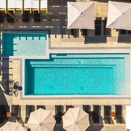 Einik Luxury Βέλινγκραντ