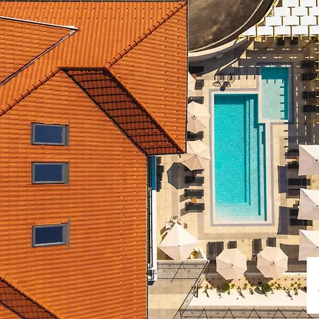 Einik Luxury * Βέλινγκραντ